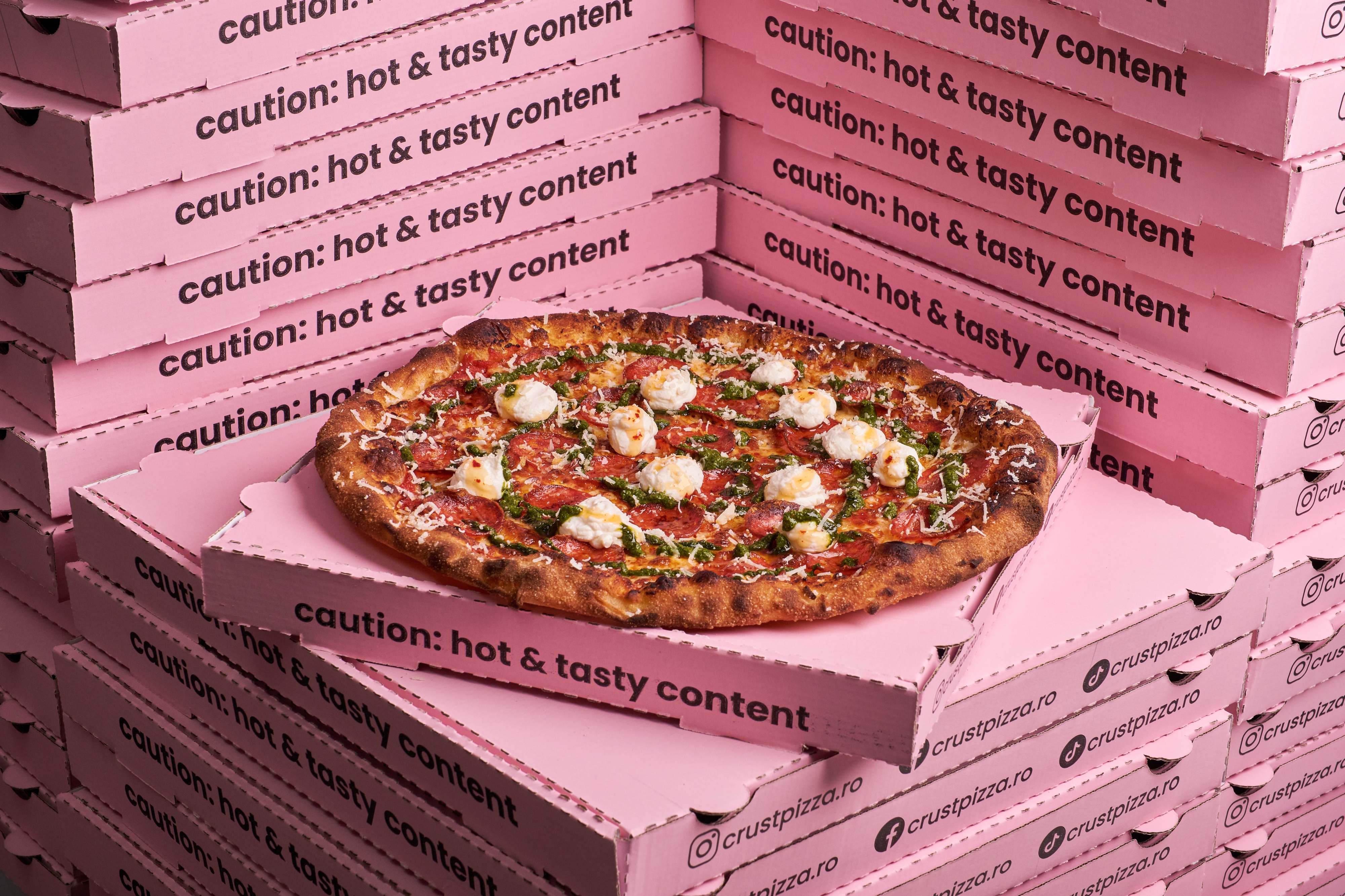 Pizza Pepperoni & Pesto 32cm